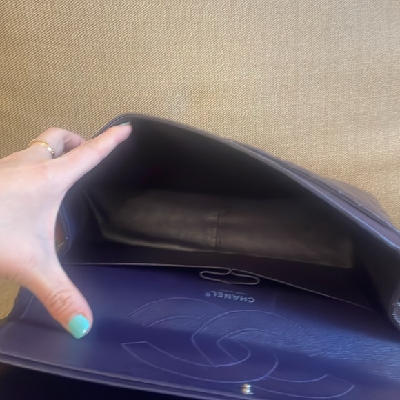 Chanel Eggplant Purple Patent Leather Reissue 227 Classic Double Flap - Picture 11 of 15